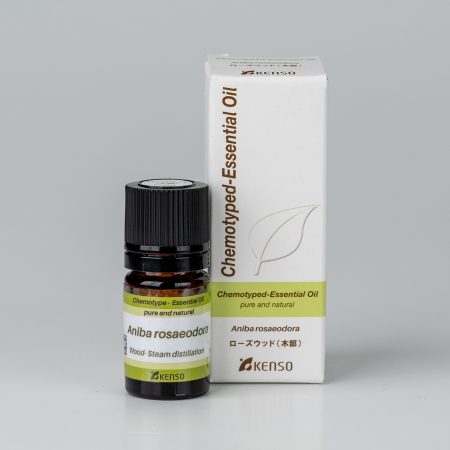 【今ならクーポン利用で10%OFF】【特典付き 】ローズウッド(木部)(KENSO)(ANIBA ROSAEODORA) 5ml (約100滴) プラナロム ケモタイプ精油 エッセンシャルオイル PRANAROM